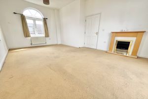 Lounge- click for photo gallery